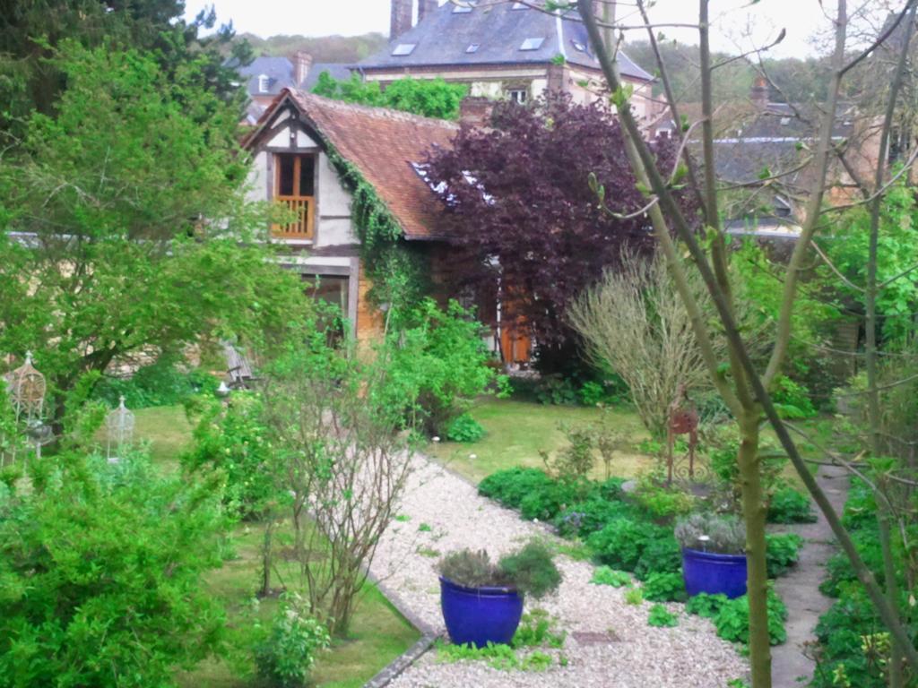 Saint-Saëns Au Fond Du Jardin Maison D'Hotes חדר תמונה
